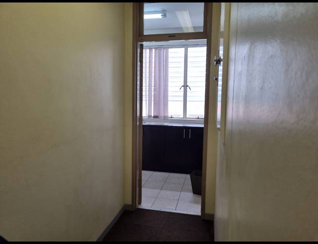 300M² OFFICE TO LET IN NELSPRUIT CENTRAL